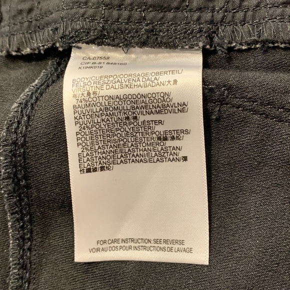 Mexx denim mini skirt - size 5 or 6 - Picture 5 of 10